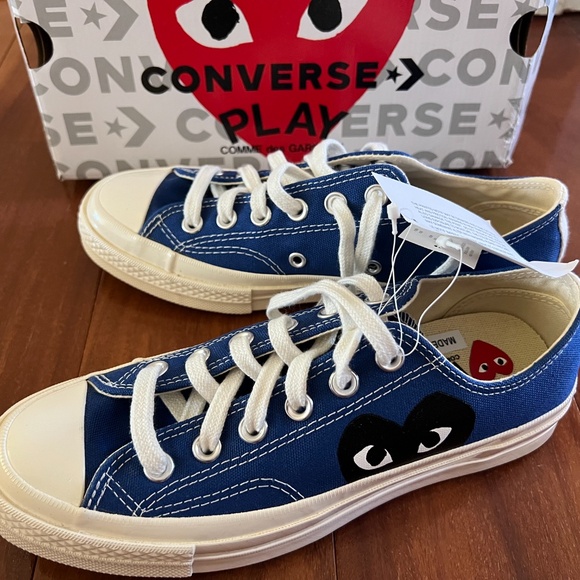 Comme Des Garcons PLAY x Converse Unisex Chuck Taylor Lace Up Sneakers BLUE - Picture 2 of 6